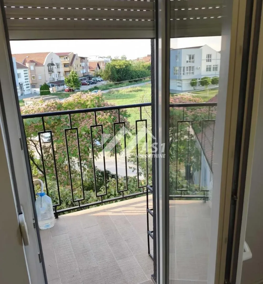 Izdavanje, jednosoban stan, 42m², Adice, Novi Sad Sve Podlokacije