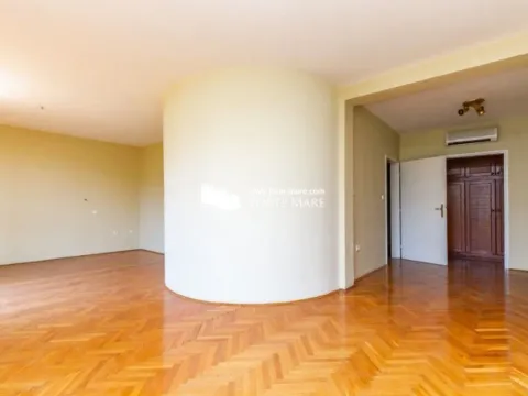 Prodaja, kuća, 590m², Herceg Novi, Crna Gora - image 9