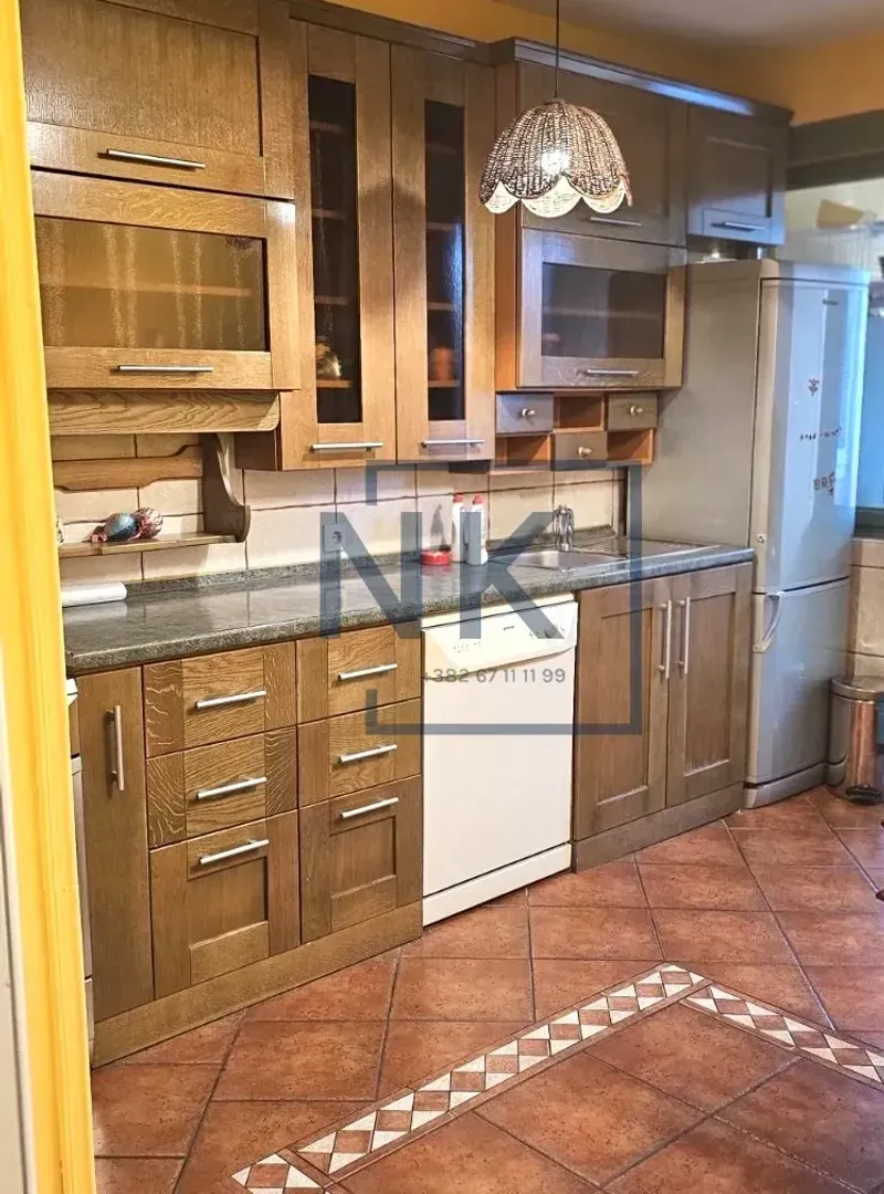 Izdavanje, dvosoban stan, 67m², Preko Morače, Podgorica