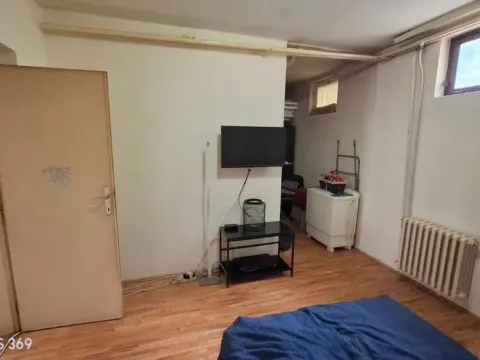 Sale, two bedroom apartment, 58m², Resnik, Beograd - image 10