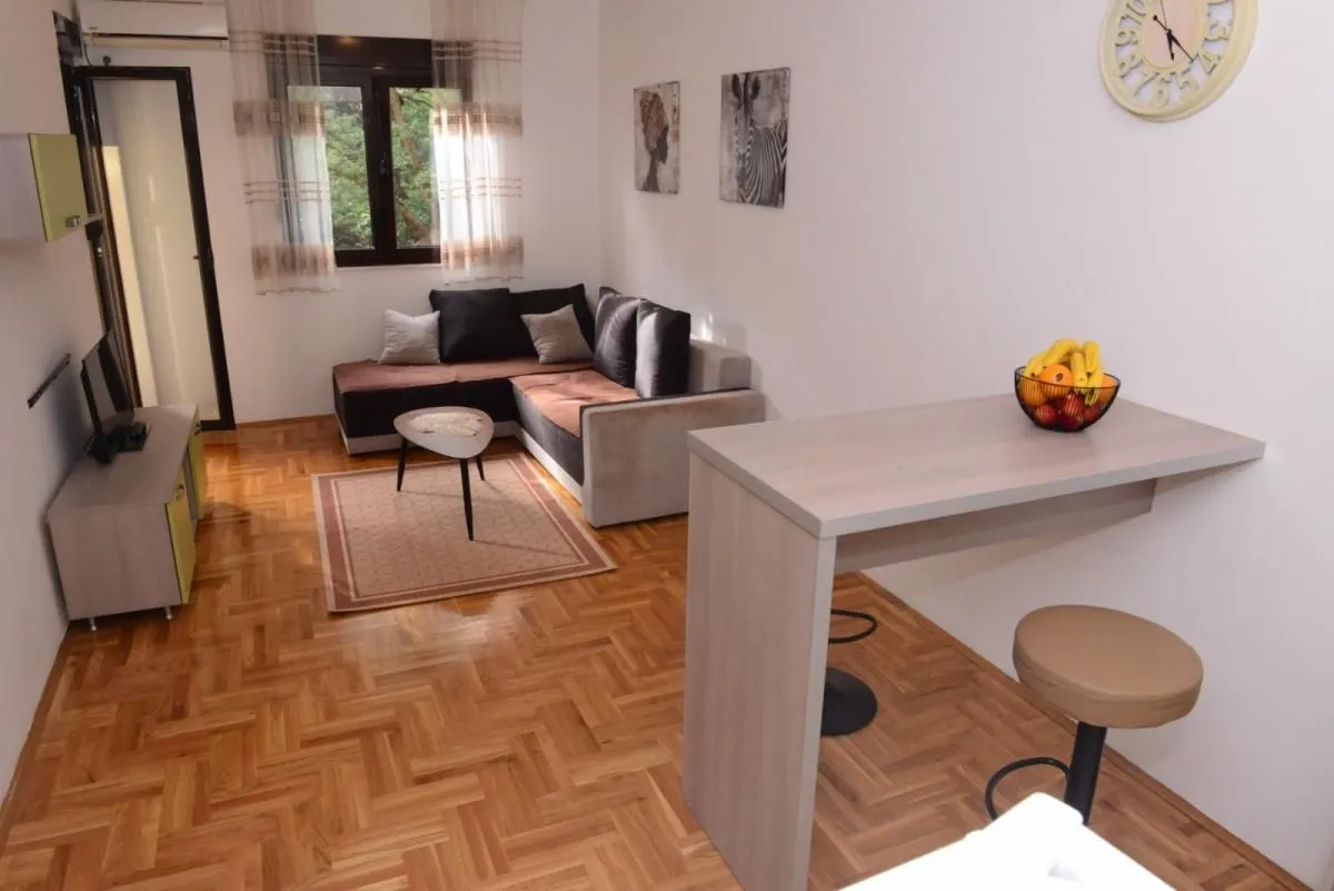 Prodaja, jednosoban stan, 43m², Budva, Crna Gora