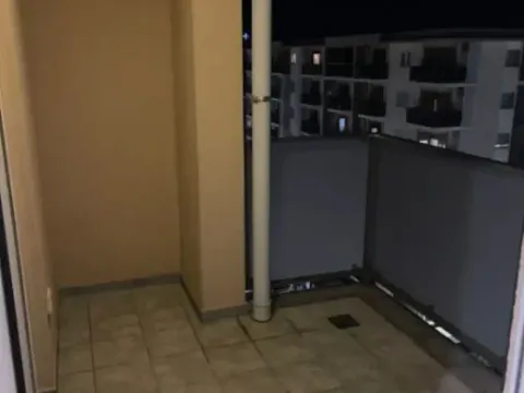 Izdavanje, trosoban stan, 100m², City Kvart, Podgorica - image 13