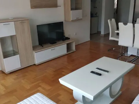 Prodaja, trosoban stan, 68m², Dubovica, Budva - image 2