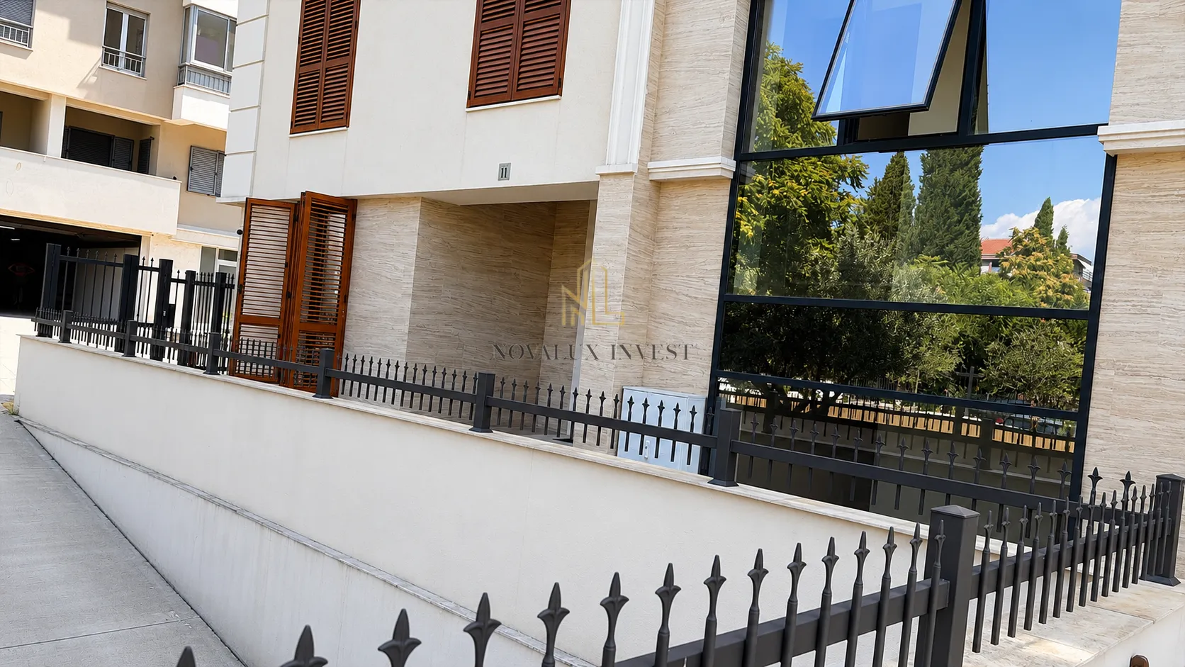 Izdavanje, trosoban stan, 100m², Centar, Podgorica