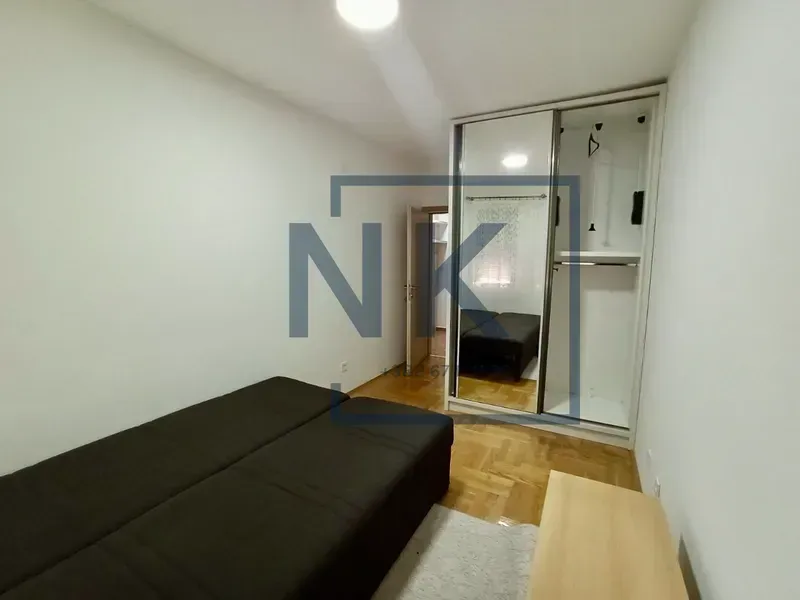 Rent, one bedroom apartment, 40m², Stari Aerodrom, Podgorica