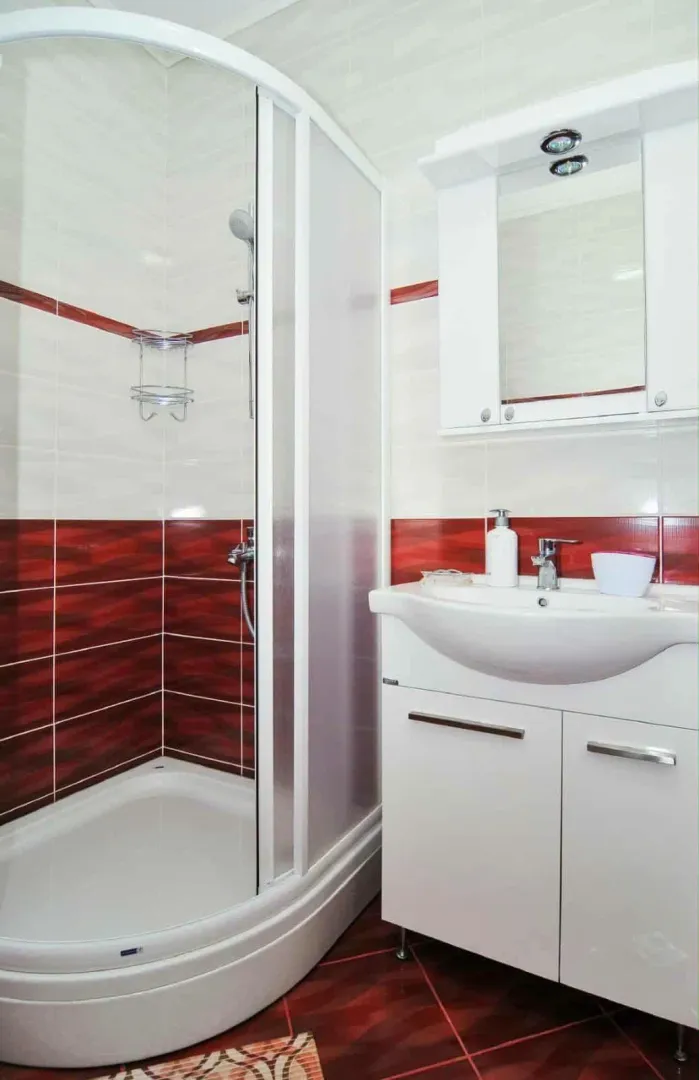 Izdavanje, jednosoban stan, 50m², Seljanovo, Tivat