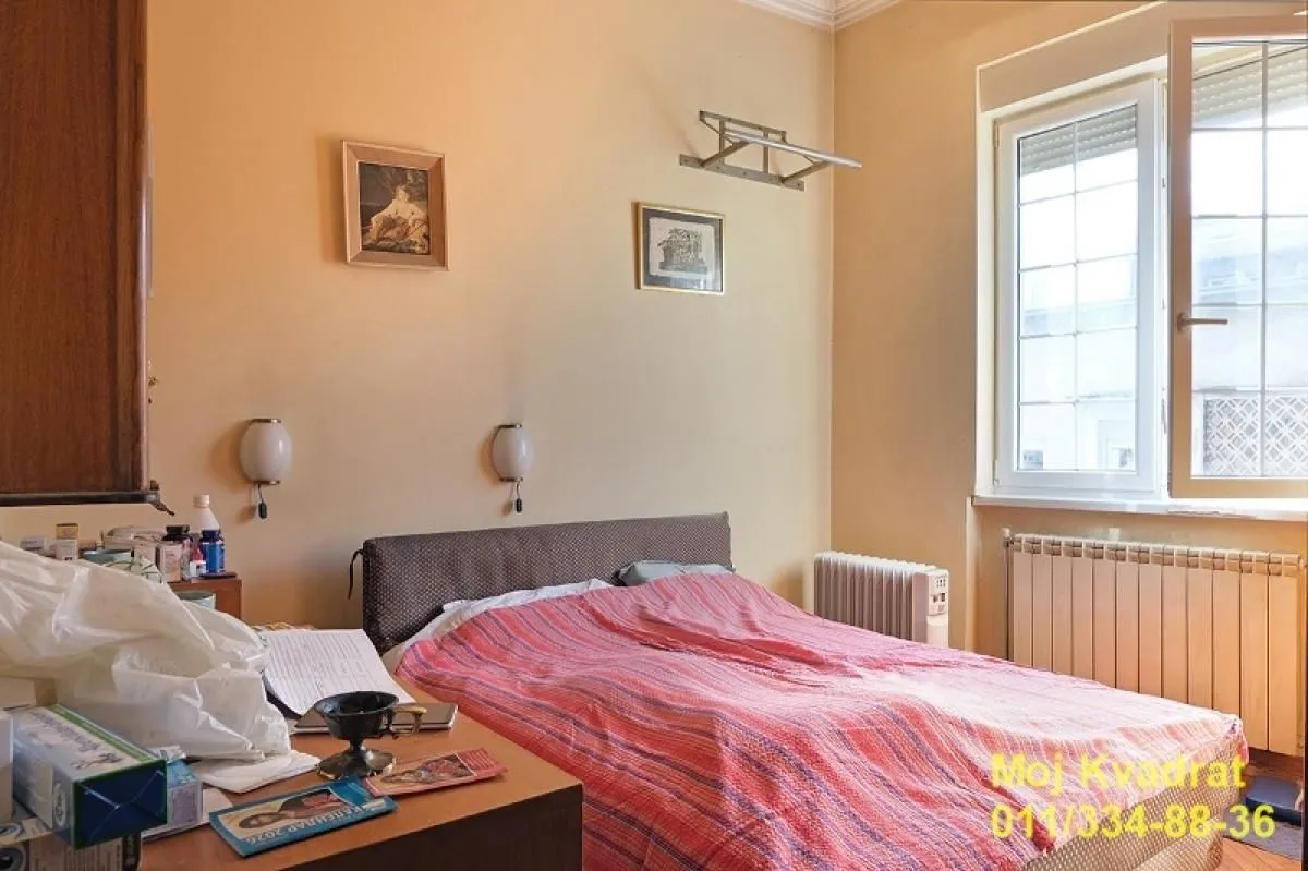Prodaja, trosoban stan, 76m², Vračar Sve Podlokacije, Beograd