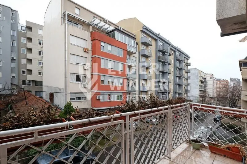 Sale, apartment, 281m², Voždovačka Crkva, Voždovac Sve Podlokacije