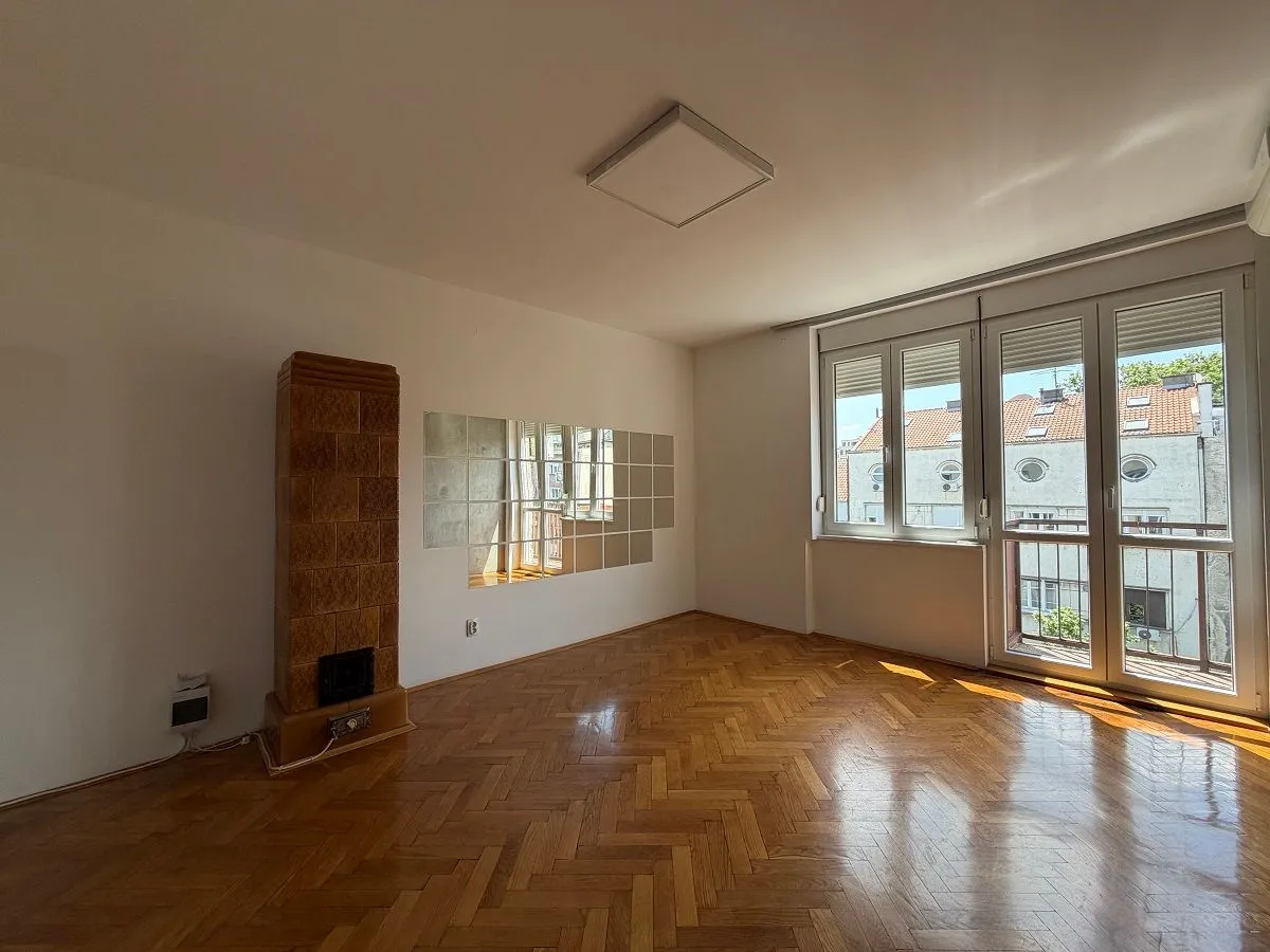 Sale, two bedroom apartment, 68m², Dorćol Sve Podlokacije, Beograd