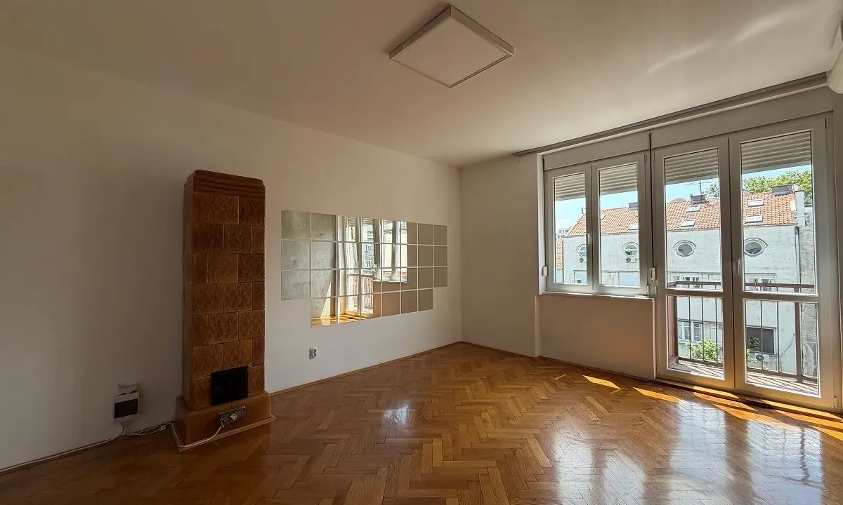 Sale, two bedroom apartment, 68m², Dorćol Sve Podlokacije, Beograd