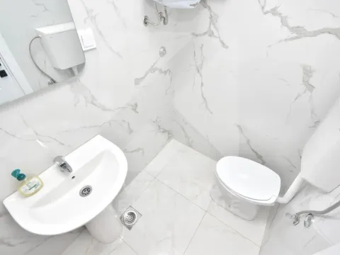 Rent, office space, 74m², Zabjelo, Podgorica - image 11