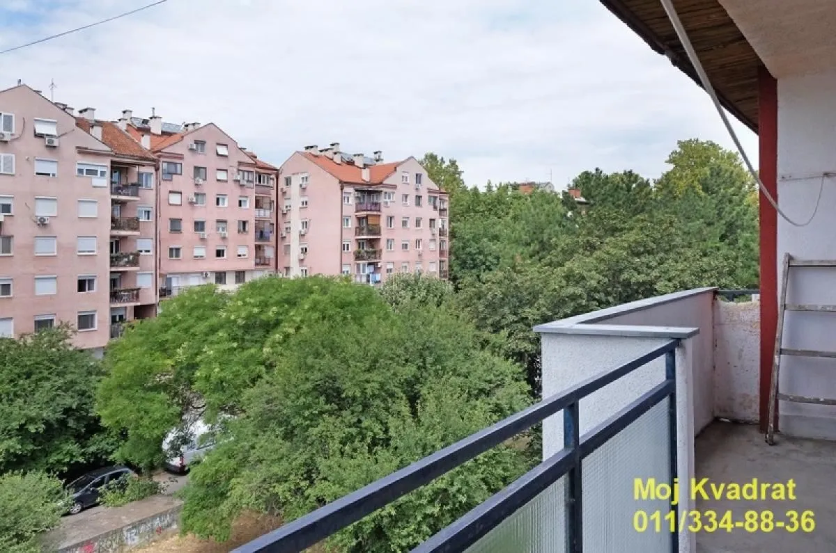 Sale, three bedroom apartment, 68m², Karaburma, Palilula Sve Podlokacije