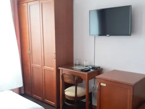 Sale, office space, 480m², Stara Pazova, Srbija - image 6