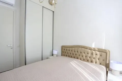 Sale, two bedroom apartment, 58m², Bečići, Budva - image 8