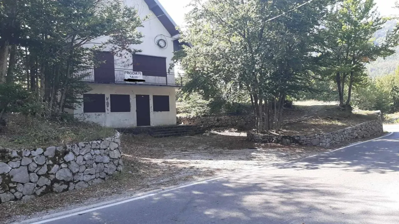 Prodaja, kuća, 200m², Cetinje, Crna Gora