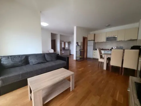Izdavanje, trosoban stan, 95m², Zagorič, Podgorica - image 3
