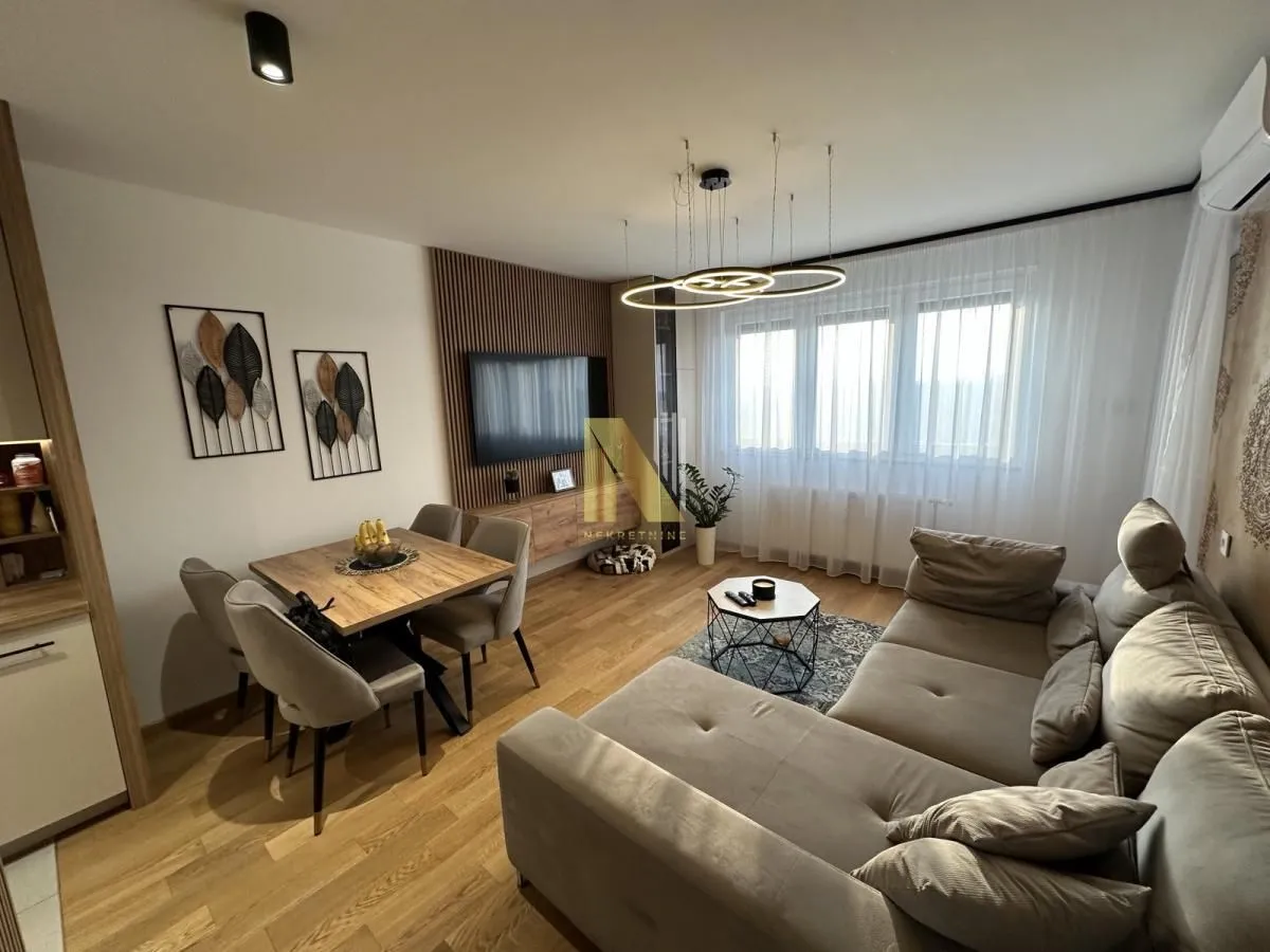 Prodaja, četvorosoban stan, 80m², Nova Detelinara, Novi Sad Sve Podlokacije