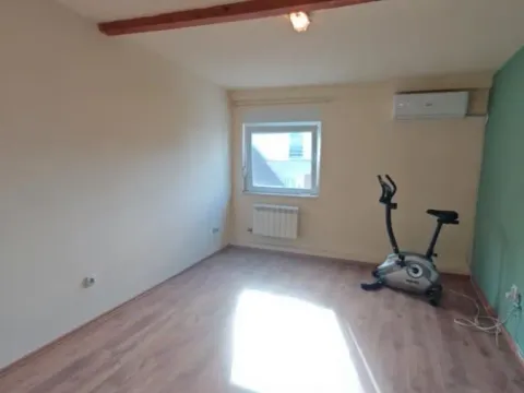 Sale, four bedroom apartment, 112m², Lekino Brdo, Voždovac Sve Podlokacije - image 15