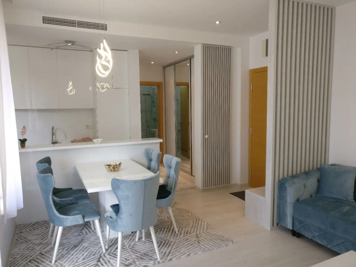 Rent, one bedroom apartment, 58m², Maine, Budva