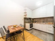 Izdavanje, jednosoban stan, 45m², Tuški Put, Podgorica - image 4
