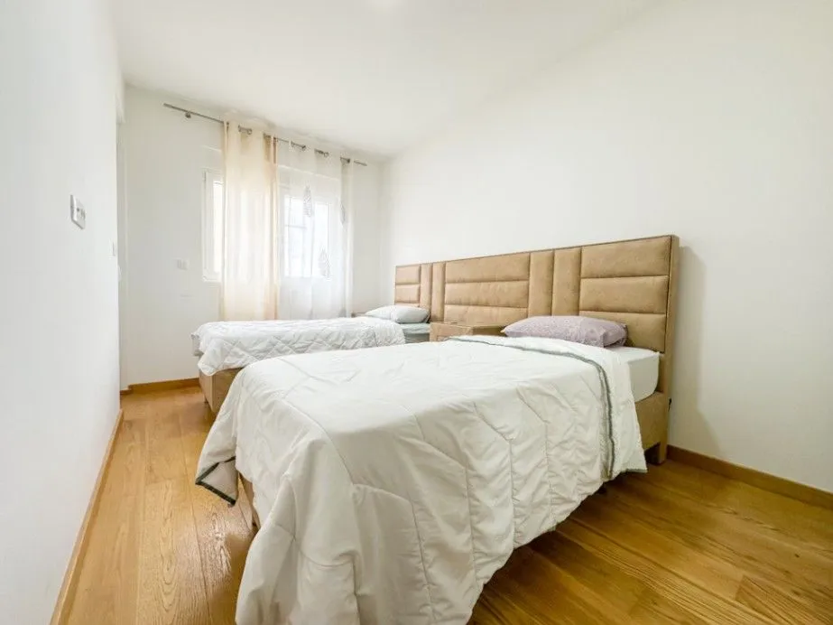 Rent, two bedroom apartment, 72m², City Kvart, Podgorica