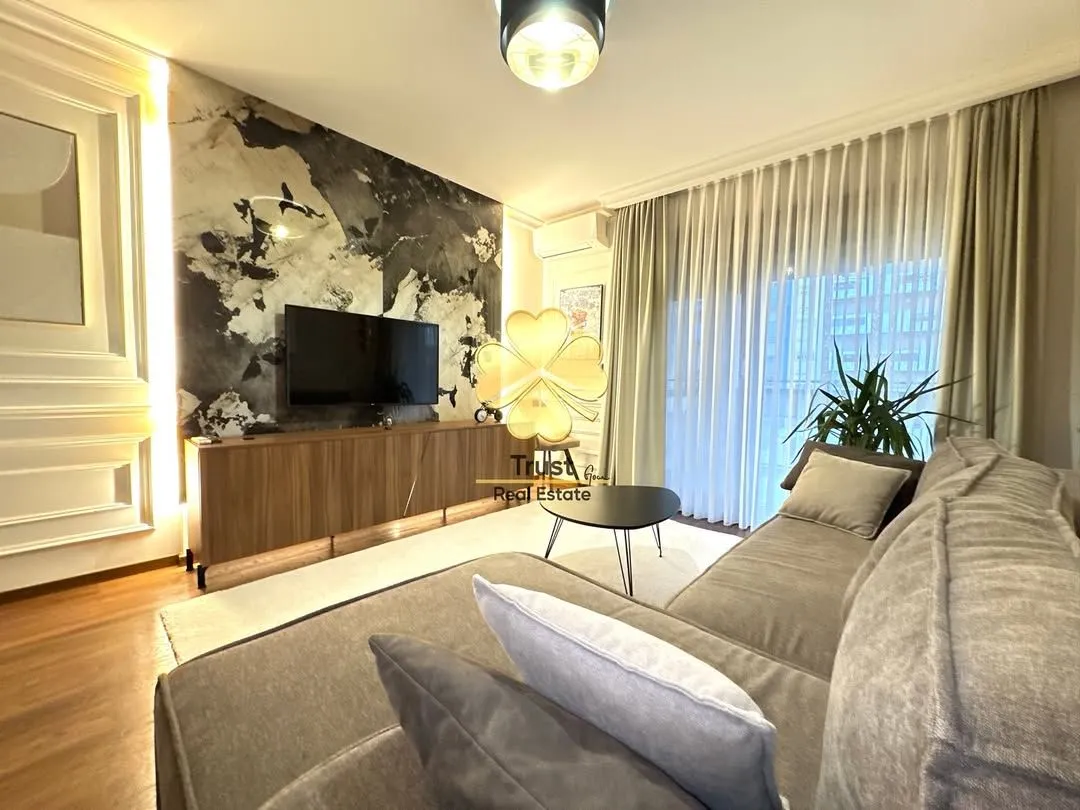 Izdavanje, jednosoban stan, 55m², Master Kvart, Podgorica