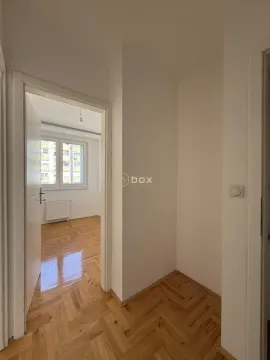 Sale, two bedroom apartment, 65m², Medijana, Niš - image 9