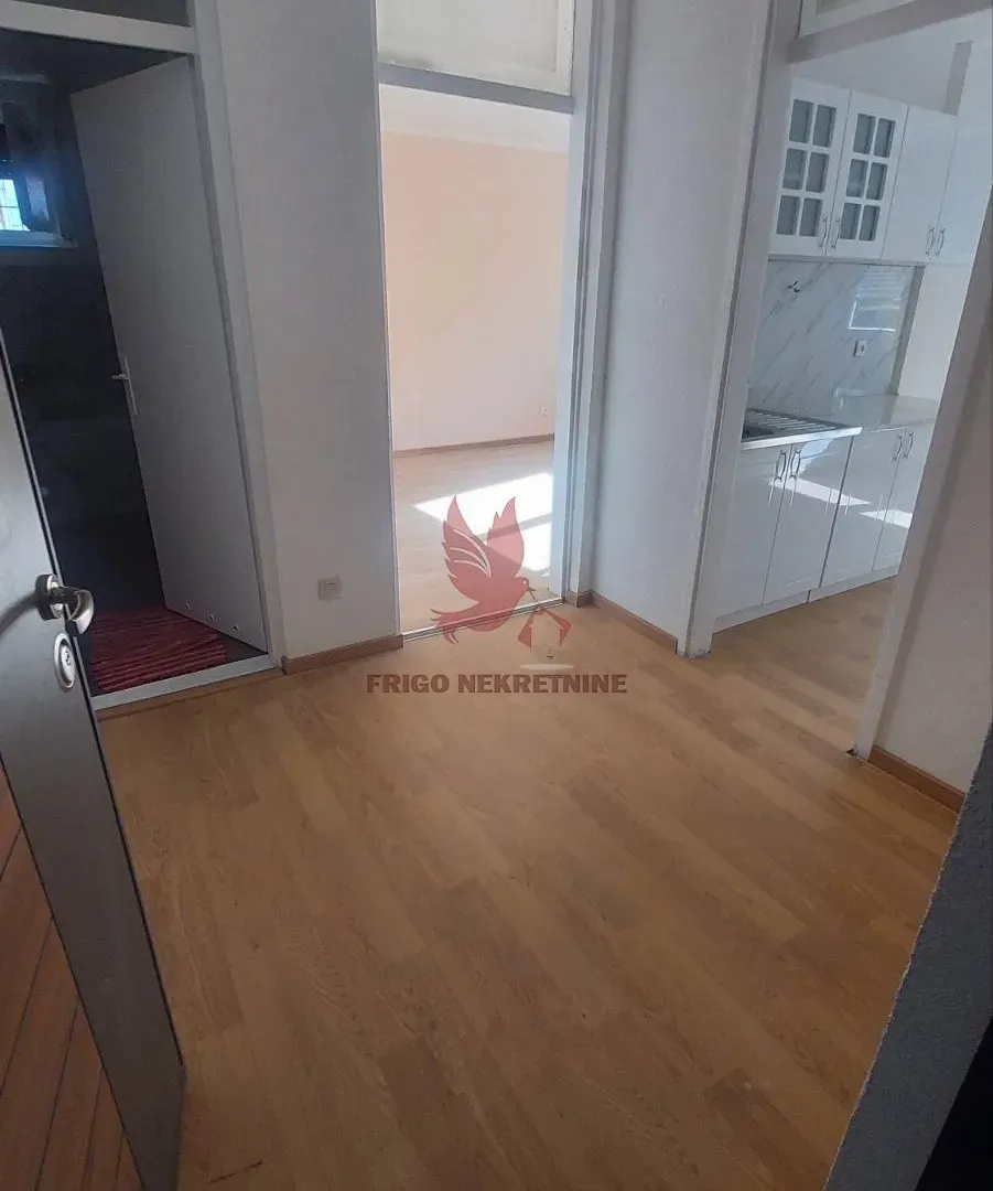 Prodaja, dvosoban stan, 33m², Mladenovac, Beograd