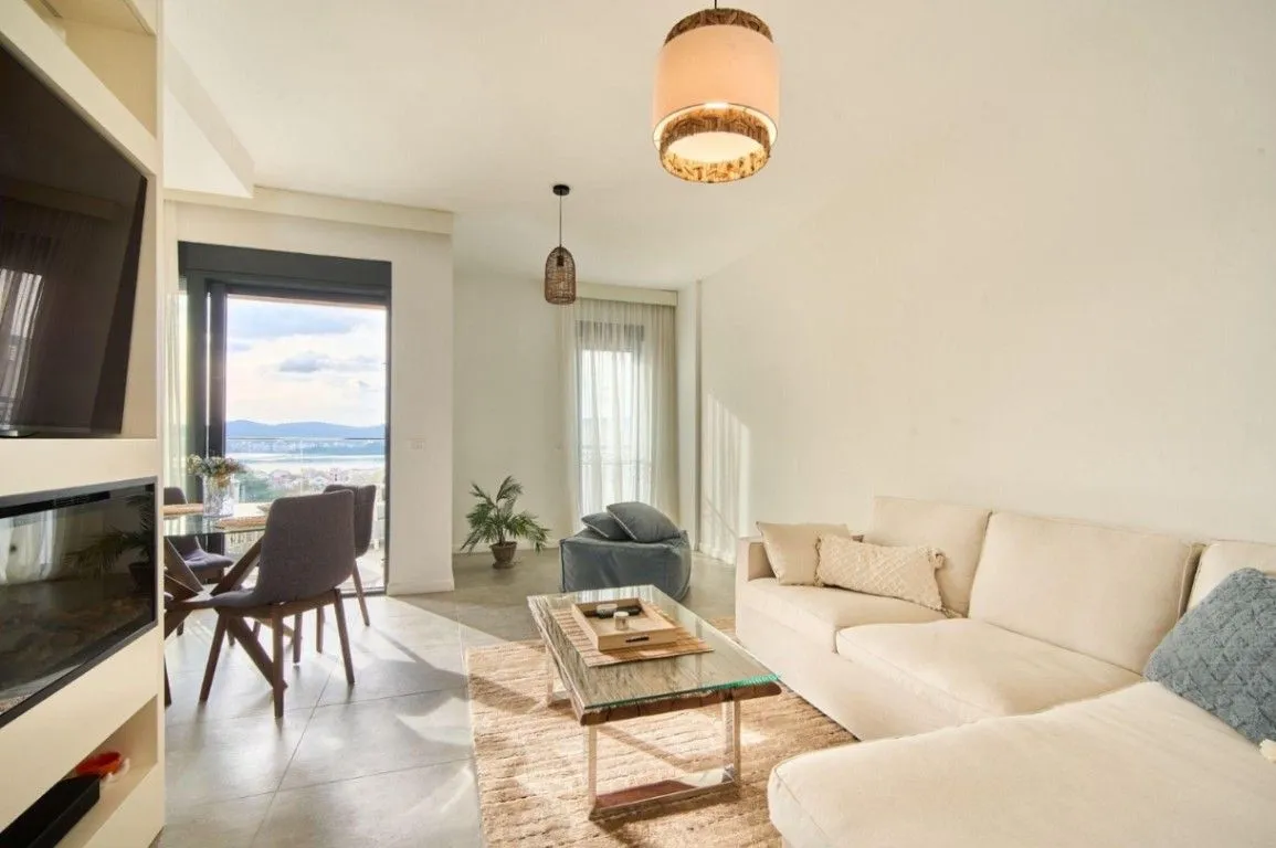 Sale, two bedroom apartment, 62m², Kava, Tivat