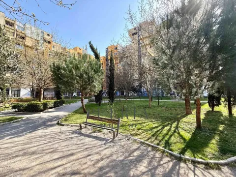 Sale, one bedroom apartment, 40m², Blok 5, Podgorica - image 20