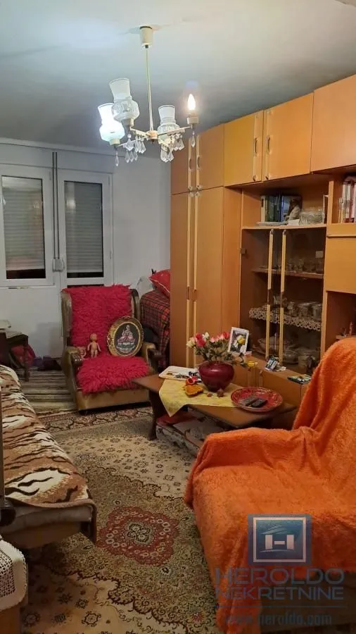 Prodaja, dvosoban stan, 56m², Sarina Medja, Jagodina