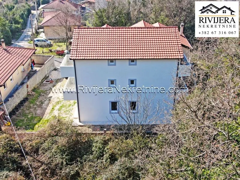 Prodaja, kuća, 288m², Zelenika, Herceg Novi