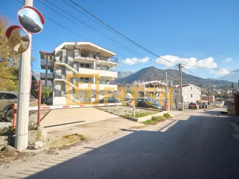 Prodaja, dvosoban stan, 86m², Šušanj, Bar - image 10