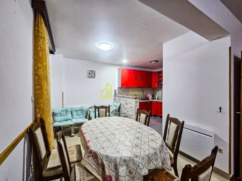 Sale, house, 200m², Bijela, Herceg Novi - image 4