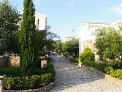 Prodaja, kuća, 230m², Bigova, Kotor - image 10