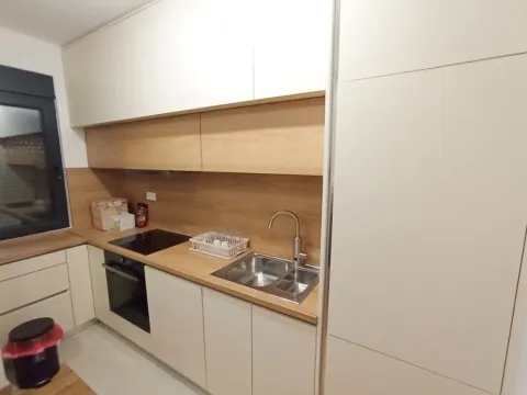 Rent, two bedroom apartment, 60m², City Kvart, Podgorica - image 12