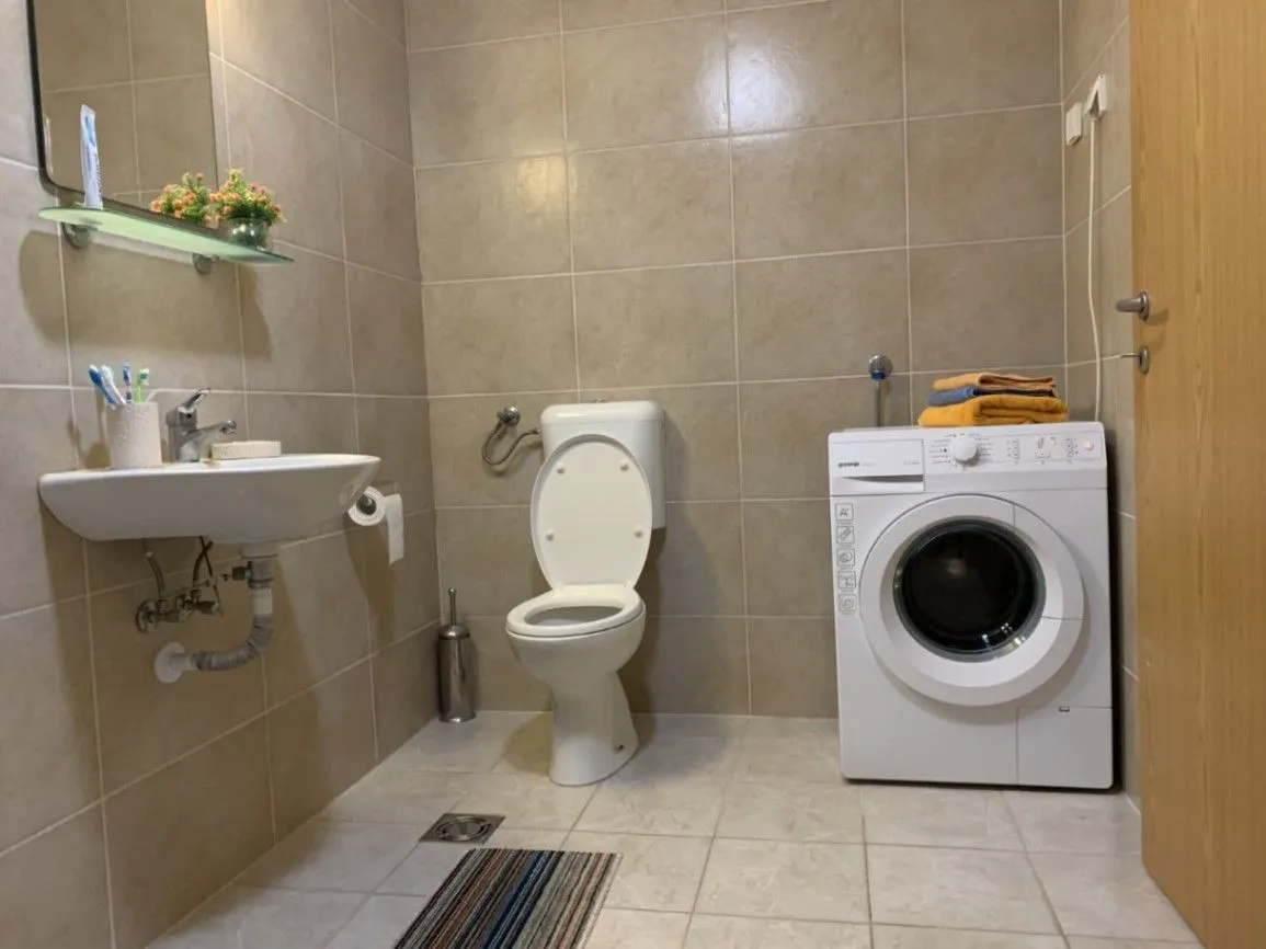Prodaja, dvosoban stan, 64m², Bar, Crna Gora