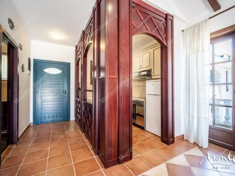 Sale, two bedroom apartment, 92m², Kostanjica, Kotor - image 20