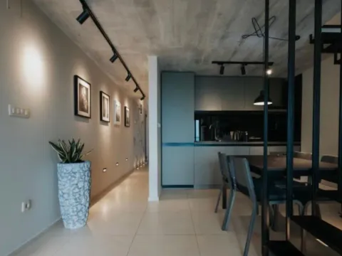 Prodaja, dvosoban stan, 65m², Petrovac, Budva - image 9