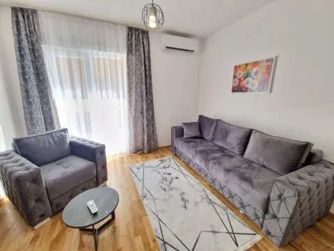 Sale, one bedroom apartment, 40m², Bečići, Budva - image 10