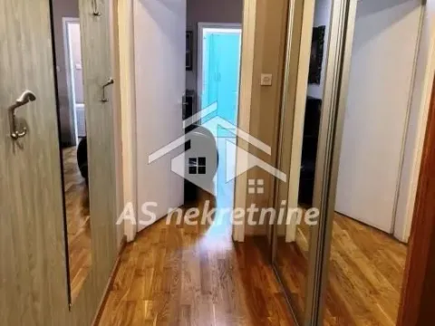 Izdavanje, trosoban stan, 80m², Novi Beograd Sve Podlokacije, Beograd - image 21