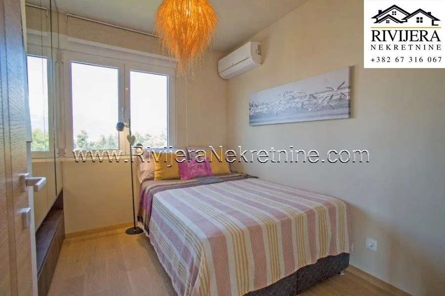 Prodaja, dvosoban stan, 64m², Tivat, Crna Gora