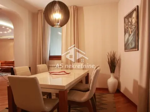 Izdavanje, četvorosoban stan, 197m², Vukov Spomenik, Zvezdara Sve Podlokacije - image 8