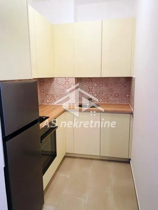 Izdavanje, dvosoban stan, 43m², Botanička Bašta, Palilula Sve Podlokacije