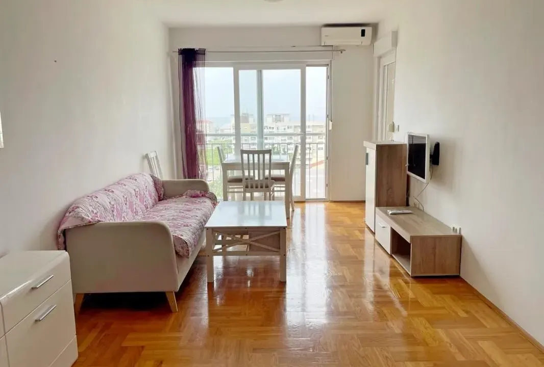 Rent, one bedroom apartment, 42m², Bar, Crna Gora