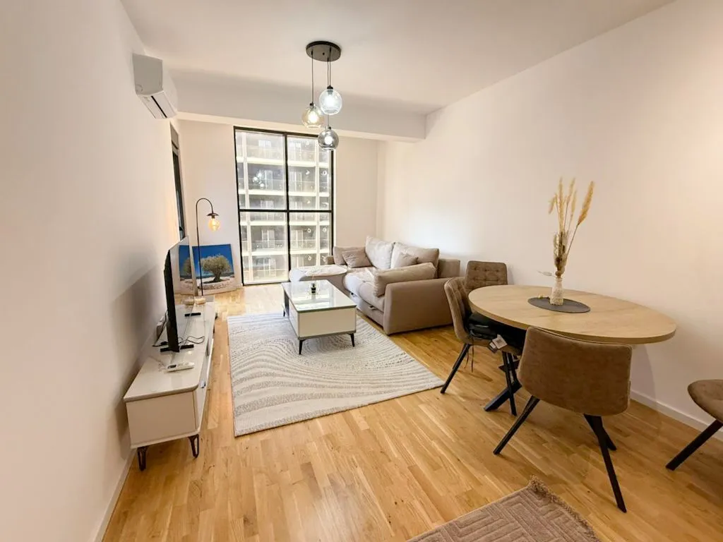 Rent, two bedroom apartment, 65m², Stari Aerodrom, Podgorica