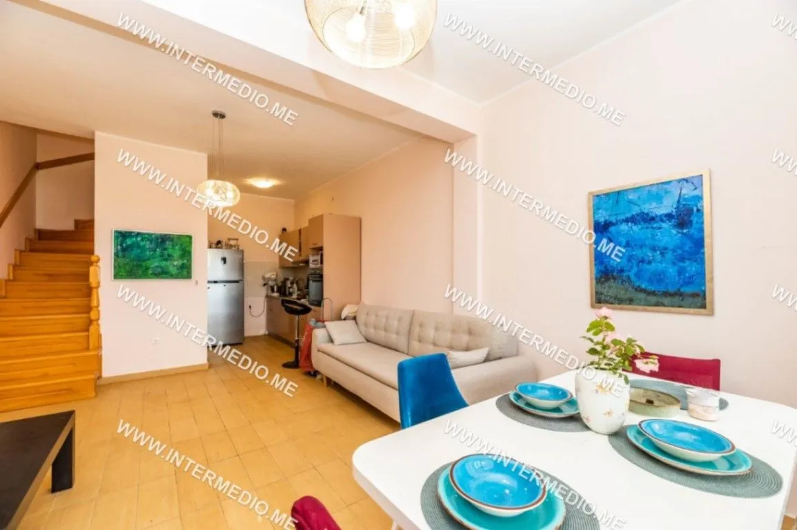 Prodaja, dvosoban stan, 103m², Bijela, Herceg Novi