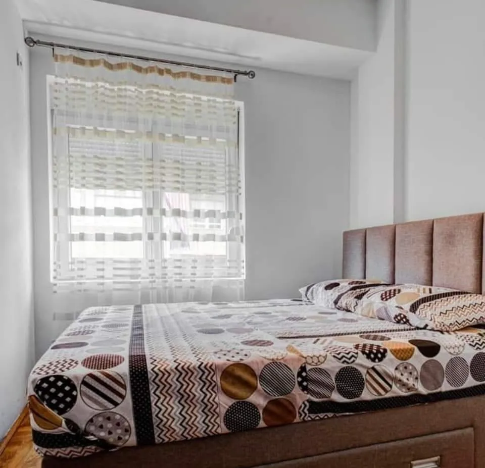 Izdavanje, jednosoban stan, 46m², City Kvart, Podgorica