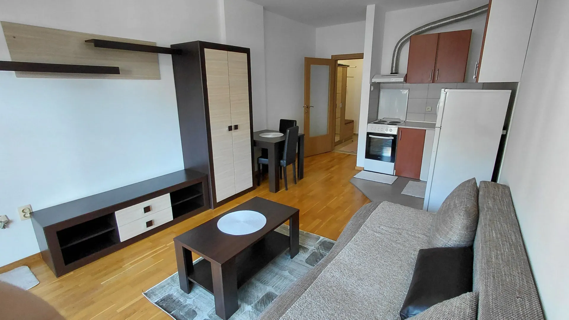 Rent, studio apartment, 30m², Tuški Put, Podgorica