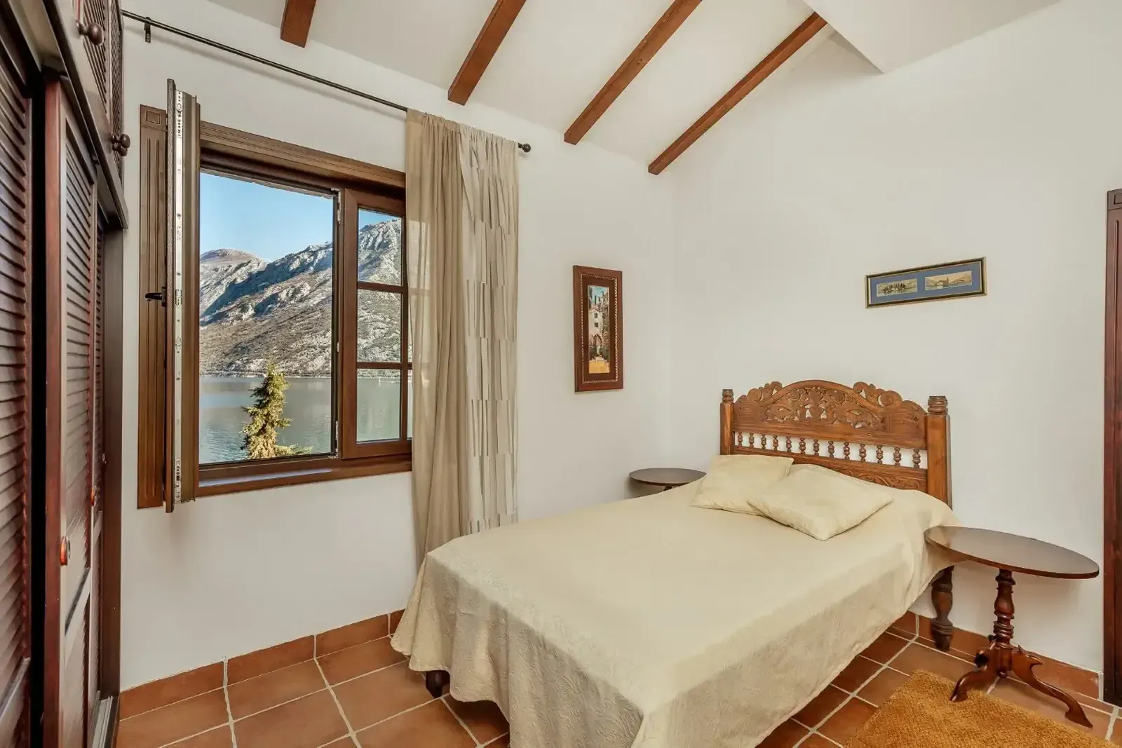 Prodaja, trosoban stan, 92m², Kostanjica, Kotor